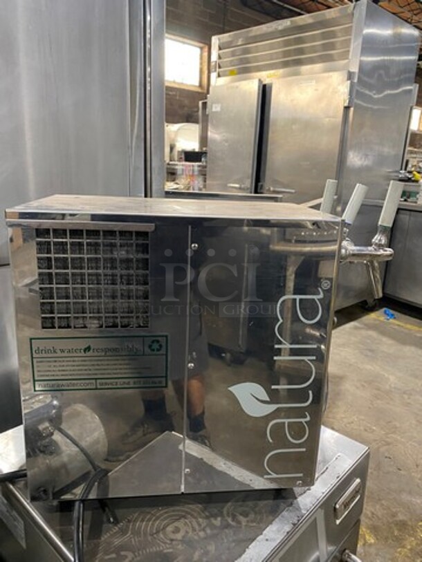 Natura Commercial Countertop 3 Tap Beverage Cooler/ Dispenser! With Drip Tray! All Stainless Steel! Model: NWSB3REF SN: 1433001014 115V 60HZ - Image 3 of 10