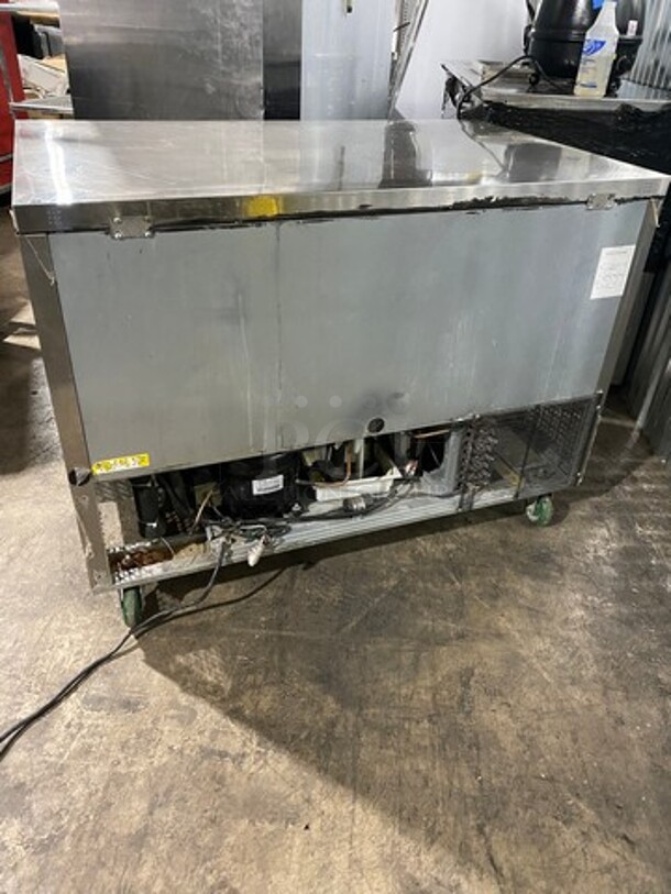 Supera Commercial 2 Door Lowboy/ Worktop Cooler! Stainless Steel! On Casters! Model: UR2R1 115V - Image 3 of 9