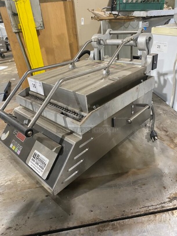 Star Commercial Countertop Panini/Sandwich Grill! With Ribbed Press! All Stainless Steel! Model: CG14E SN: GGT140614A0050 120V - Image 2 of 9