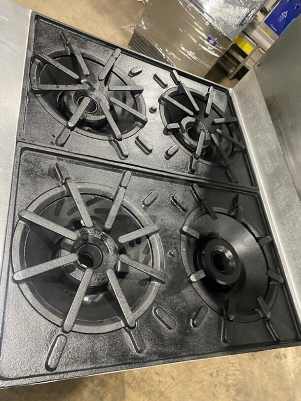 Vulcan Commercial Natural Gas Powered 4 Burner Stove! With Raised Back Splash Double shelf! With Oven Underneath! All Stainless Steel! On Casters! Model: GH45 SN: 4813044120 - Image 5 of 11