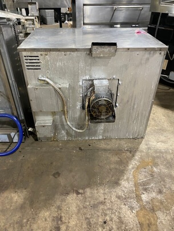 Commercial Electric Powered Convection Oven! With View Through Doors! Metal Oven Racks! All Stainless Steel! - Image 3 of 8