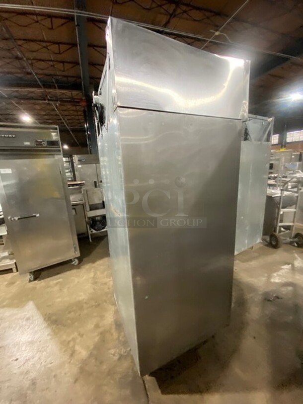 Victory Commercial Single Door Reach In Freezer! All Stainless Steel! On Legs! Model: FS1DS7EW SN: E0268310! 115V 60HZ 1 Phase! - Image 3 of 8