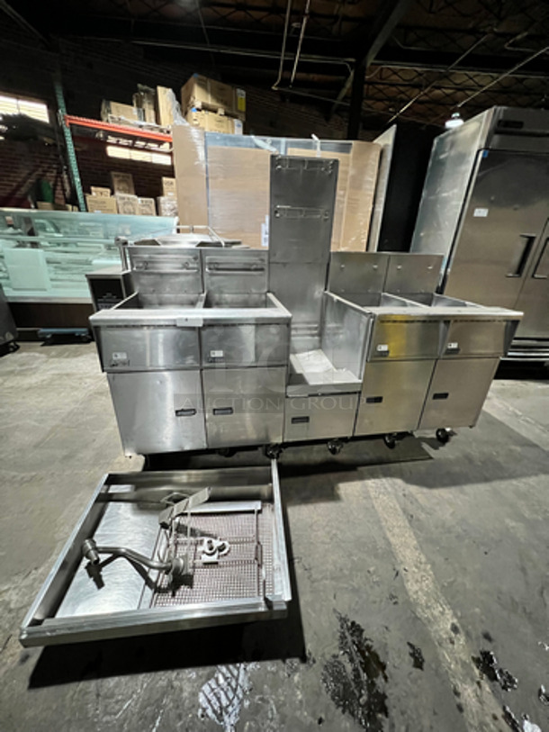 FAB! Pitco Frialator Commercial Natural Gas Powered 4 Bay Deep Fat Fryer! With Middle Fryer Basket Rack! With Oil Filter System! All Stainless Steel! On Casters! Model: SGH50 