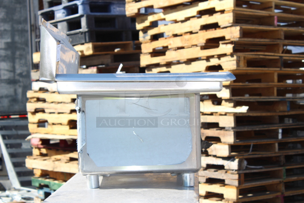 BRAND NEW SCRATCH & DENT! Steelton 38 3/4" 18-Gauge Stainless Steel One Compartment Commercial Sink with Left Drainboard - 18" x 18" x 12" Bowl Only. - Image 6 of 8