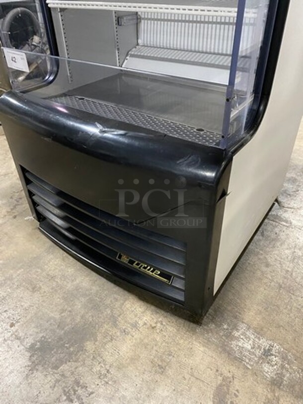 True Commercial Refrigerated Open Grab-N-Go Display Case! Model: TAC14GSLD SN: 8431303! 115V 60HZ 1 Phase! - Image 7 of 10