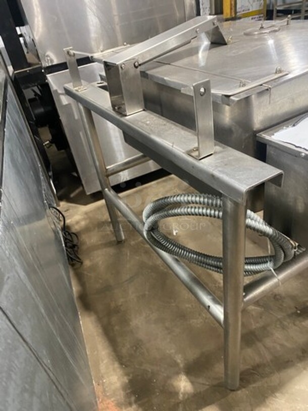 Groen Commercial Natural Gas Powered Skillet/Braising Pan! All Stainless Steel! On Legs! - Image 4 of 8