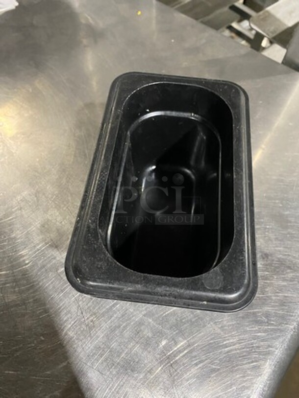 ALL ONE MONEY! Cambro Black Poly 1/9x4" Food Containers! - Image 3 of 4