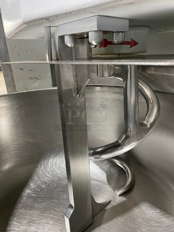 Nice! Thunderbird ASP-80 Metal Commercial Spiral Mixer w/ Stainless Steel Mixing Bowl and Dough Hook Attachment. 220 Volts, 3 Phase. - Image 5 of 8