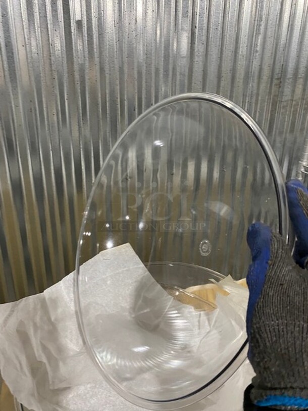 18" Cambro Pebbled Salad Bowl! 7 X Your Bid! - Image 4 of 8