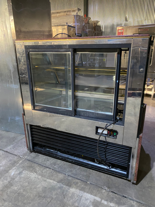 FAB! Kinco Refrigerated Bakery Display Show Case! With Front Curved Glass! With Marble Top & Bottom! With 2 Sliding Rear Access Doors! 110V 60HZ 1 Phase - Image 4 of 9
