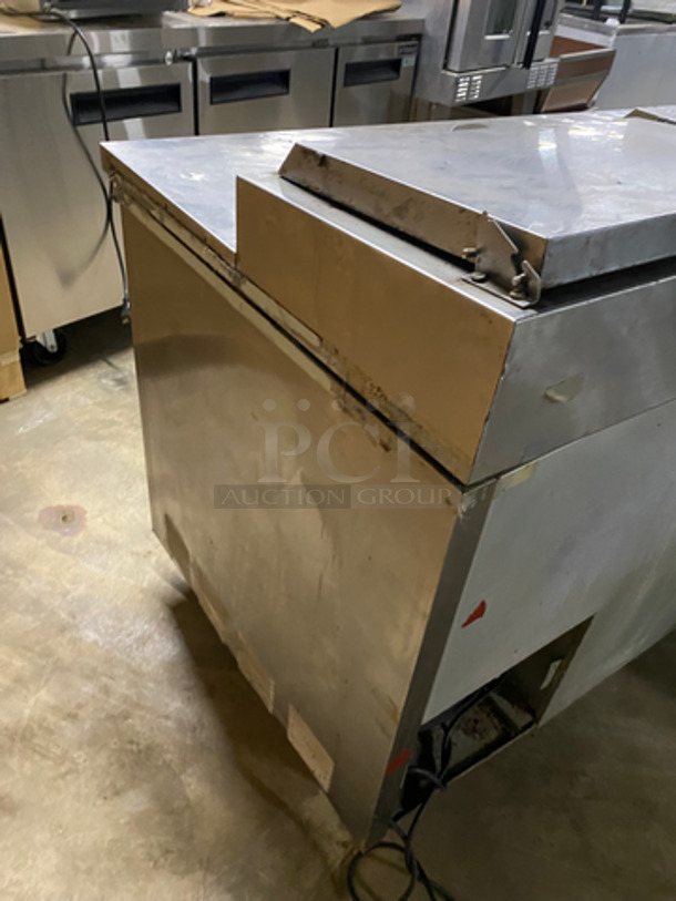 True Commercial Refrigerated 3 Door Pizza Prep Table! With Prep Pans! All Stainless Steel! On Casters! NOT TESTED! Model: TPP93 SN: 13456293 115V 60HZ 1 Phase - Image 4 of 10
