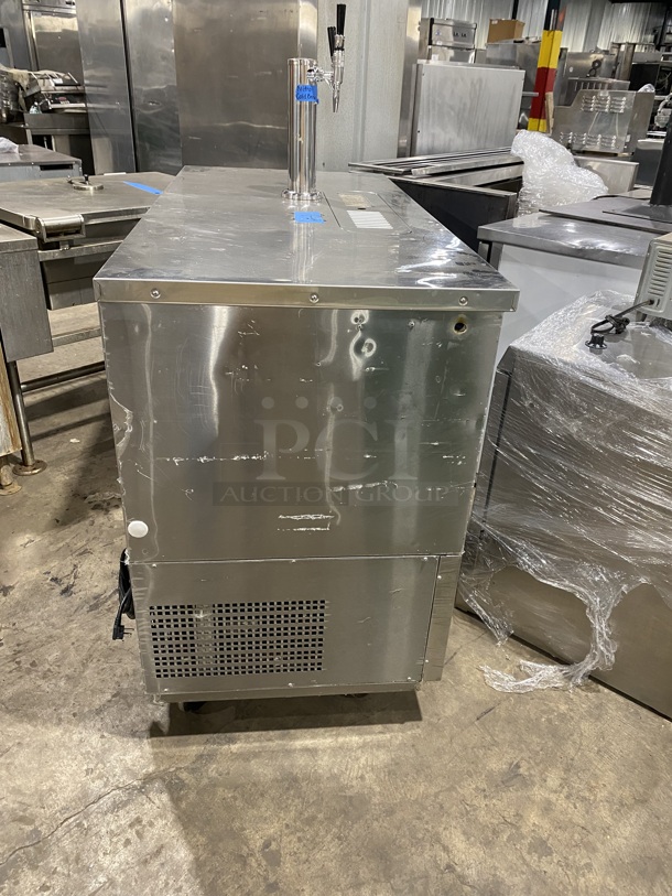 ATOSA All Stainless Steel Dual Tower 4 Tap Beer Kegerator! On Casters! Model: MKC58 SN: MKC58AUS100318091600C40018 115V/60Hz/1 Phase!  - Image 2 of 6