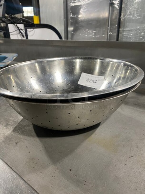 Perforated Food Bowl! 2x Your bid! - Image 2 of 6