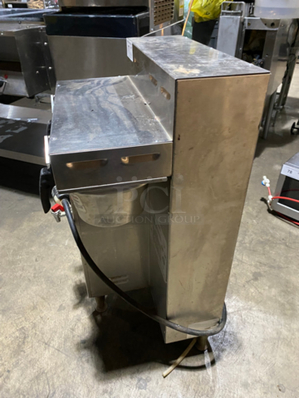 Fetco Commercial Countertop Dual Side Coffee Brewer Machine! All Stainless Steel! Model: CBS-52H - Image 2 of 9