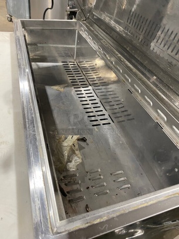 NICE! Turbo Air Commercial Refrigerated Pizza Prep Table! With Commercial Cutting Board! With Single Door Storage Space! Poly Coated Rack! All Stainless Steel! On Casters! Model: TPR44SD SN: TP4RA0100B 115V 60HZ 1 Phase - Image 8 of 10