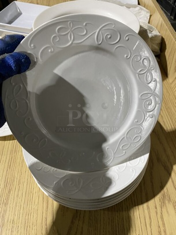 Pfaltzgraff Chinaware! 8 X Your Bid! - Image 5 of 5