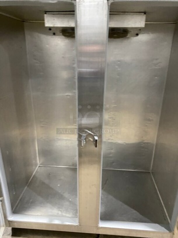 Continental Commercial 2 Door Reach In Freezer! All Stainless Steel! On Casters! Model: 2FE SN: 14810068 115V 60HZ 1 Phase - Image 5 of 9