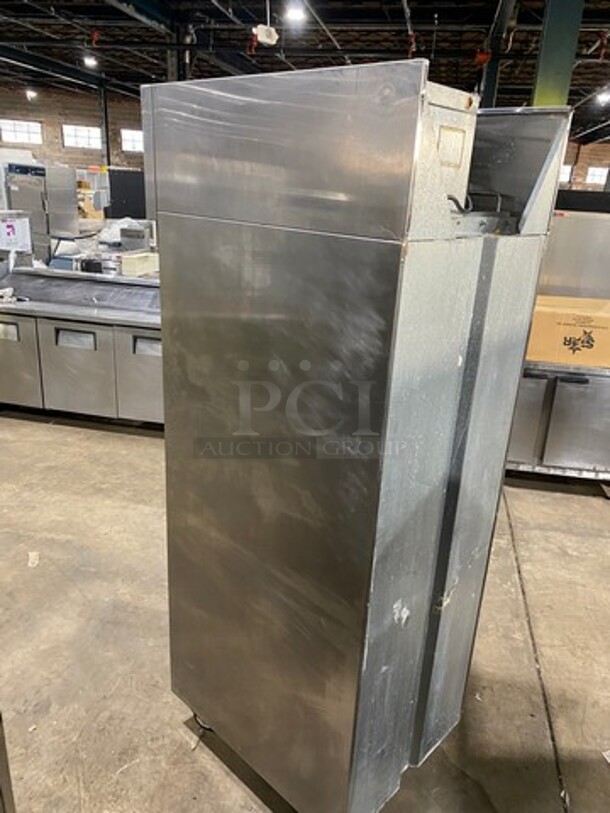 Continental Commercial Single Door Reach-In Cooler! Solid Stainless Steel! On Casters! Model: DL1RSS SN: 14348204 115V 60HZ 1 Phase - Image 4 of 8