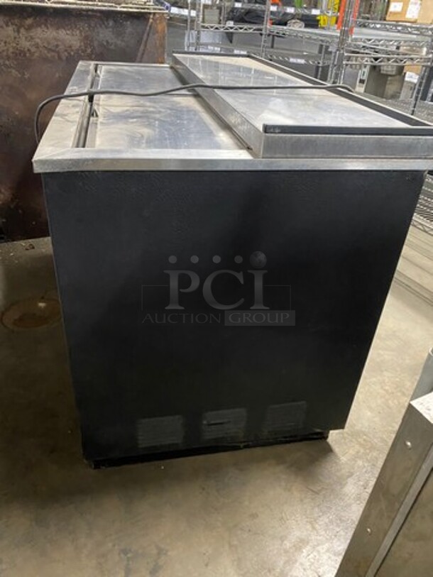 True Commercial Under The Counter Beer Bottle Cooler! With 2 Stainless Steel Sliding Top Doors! Model: TD5018 SN: 1265577 115V 60HZ 1 Phase - Image 2 of 9