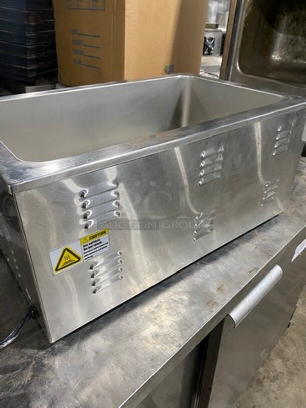 Winco Commercial Countertop Single Well Food Warmer! All Stainless Steel! MODEL FWS600 SN:FWS60010013001 120V - Image 4 of 8