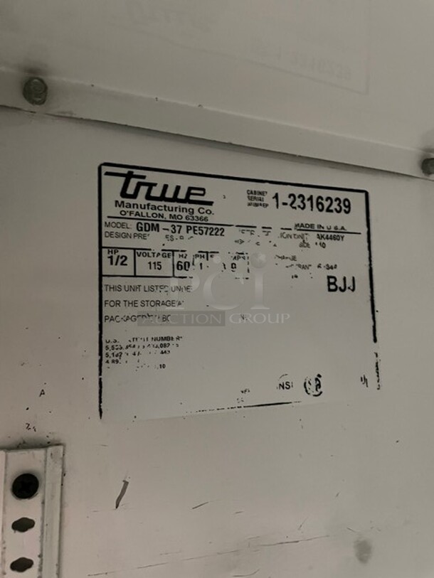 True Commercial Double Glass Sliding Door Reach In Refrigerator Merchandiser! With Poly Coated Racks! 115V 1 Phase! Model: GDM-37 PE57222 SN: 1-2316239! - Image 7 of 8