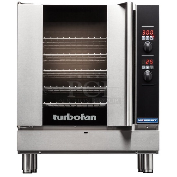 BRAND NEW SCRATCH & DENT! Moffat G32D5-1-N Turbofan Single Deck Full Size Natural Gas Digital Convection Oven with Steam Injection - 110-120V, 1 Phase, 33,000 BTU. Inside Glass is broken, Exterior glass is fine. 28-7/8x31-7/8x35-7/8 - Image 1 of 7