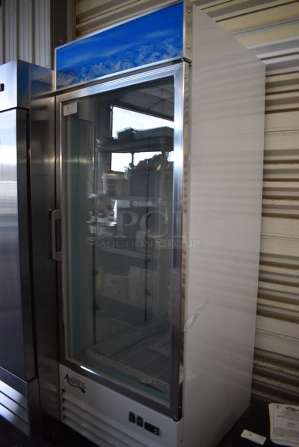 BRAND NEW SCRATCH AND DENT! Avantco Model 178GDC24FHCW Metal Commercial Single Door Reach In Freezer Merchandiser w/ Poly Coated Racks on Commercial Casters. 115 Volts, 1 Phase, 31x34.5x87. Tested and Working! - Image 3 of 7