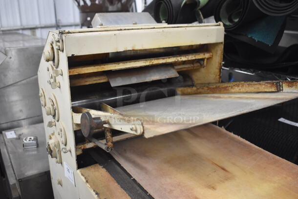 Acme 8-12 Metal Commercial Floor Style Dough Sheeter w/ 9' Conveyor Belt. 110 Volts, 1 Phase. 132x22x57. Tested and Working! - Image 7 of 9