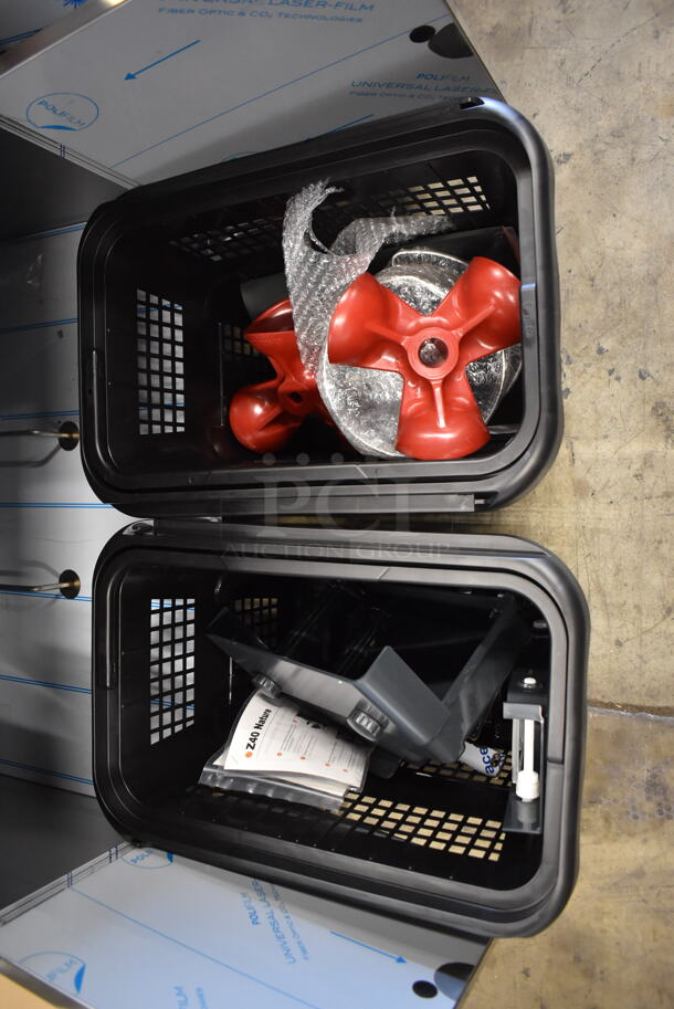 BRAND NEW! 2022 Zummo Z40C-N Commercial Stainless Steel Electric Citrus Juicer With 2 Door Storage Cabinet on Commercial Casters. 110-120V. Tested And Working!  - Image 7 of 12