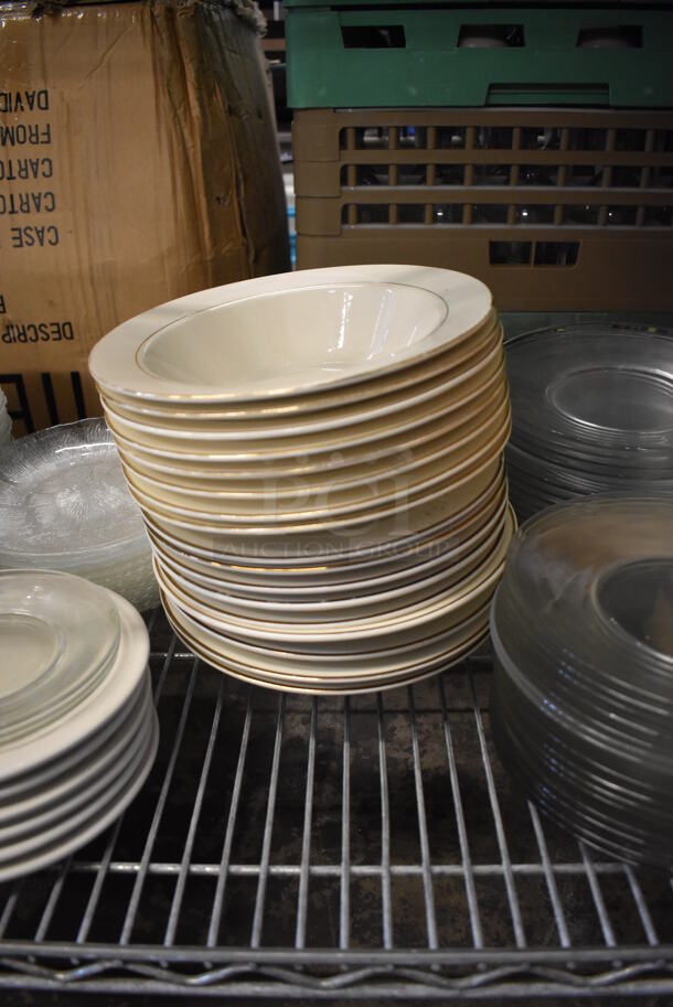ALL ONE MONEY! Tier Lot of Various Items Including Glass and Ceramic Plates - Image 6 of 10
