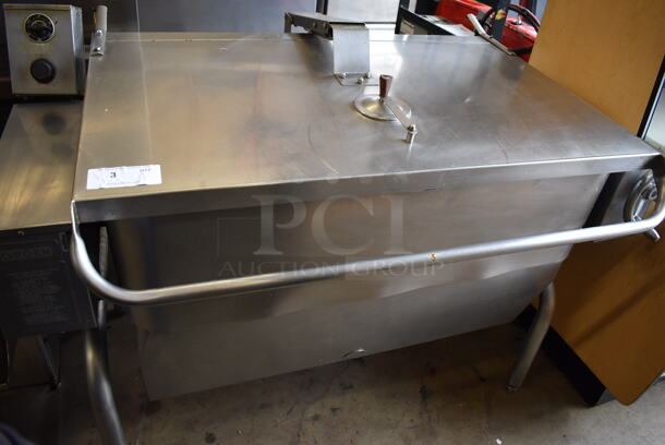 Groen HFP/1-4 Stainless Steel Commercial Floor Style Natural Gas Powered Braising Pan. 120,000 BTU. 58x38x43 - Image 2 of 12