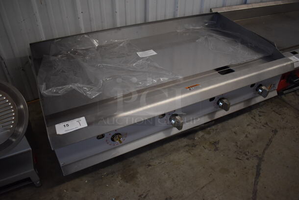 BRAND NEW SCRATCH AND DENT! CPG 351GTCPG48NL Stainless Steel Commercial Countertop Natural Gas Powered Flat Top Griddle w/ Thermostatic Controls. 120,000 BTU. 48x30x16 - Image 3 of 6