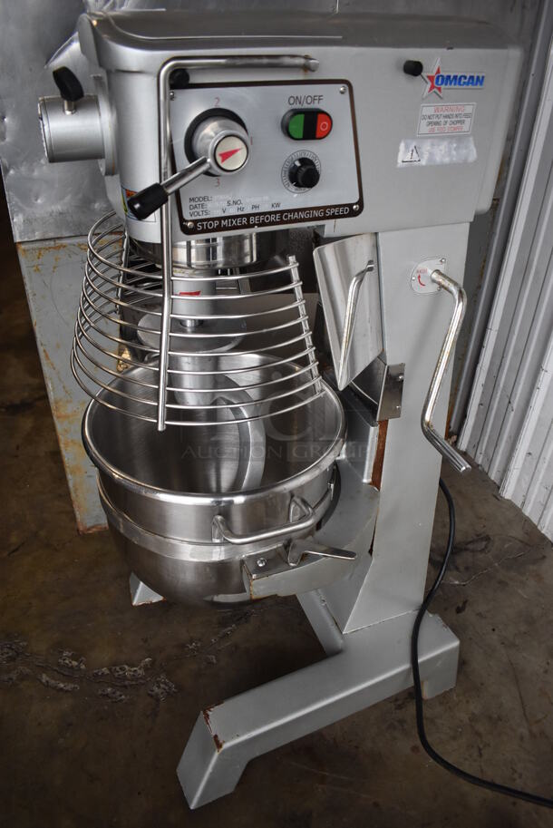 2018 Omcan SP300AT Metal Commercial Floor Style 30 Quart Planetary Dough Mixer w/ Stainless Steel Mixing Bowl, Bowl Guard and Dough Hook Attachment. 110 Volts, 1 Phase. 21x22x46. Tested and Working! - Image 3 of 9