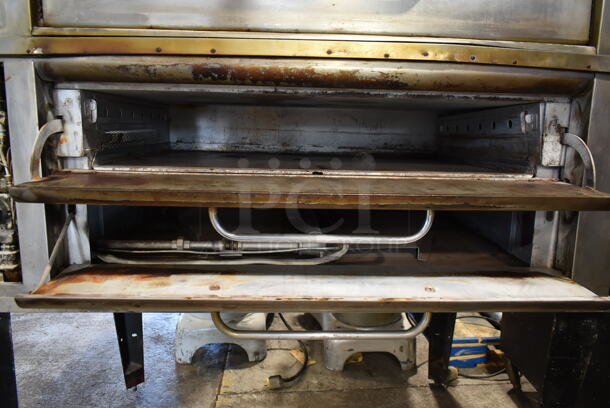 2 Blodgett 707 Stainless Steel Commercial Natural Gas Powered Single Deck Pizza Ovens on Metal Legs. 40,000 BTU. 2 Times Your Bid! - Image 4 of 6