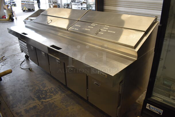 Knight Stainless Steel Commercial Pizza Prep Table Bain Marie on Commercial Casters. 120x39x52. Cannot Test Due To Plug Style
