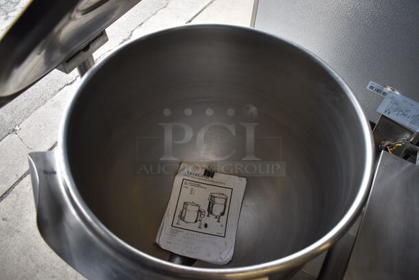 Cleveland Model KEL-25T Stainless Steel Commercial Floor Style 25 Gallon Manual Tilt Steam Kettle. 208 Volts, 3 Phase. 36x40x55 - Image 5 of 9
