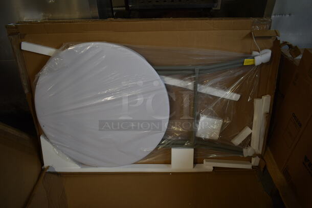BRAND NEW SCRATCH AND DENT! Lancaster Table & Seating 384YCZ32RNDB White Round Folding Table. Stock Picture Used as Gallery. - Image 2 of 6