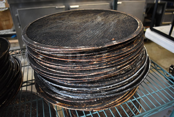 ALL ONE MONEY! Tier Lot of 96 Various Metal Baking Pans and Pizza Screens. Includes 16x16, 17x17 - Image 5 of 7
