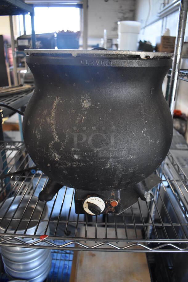 Metal Commercial Countertop Soup Kettle Food Warmer. 14x14x13. Tested and Powers On But Does Not Get Warm