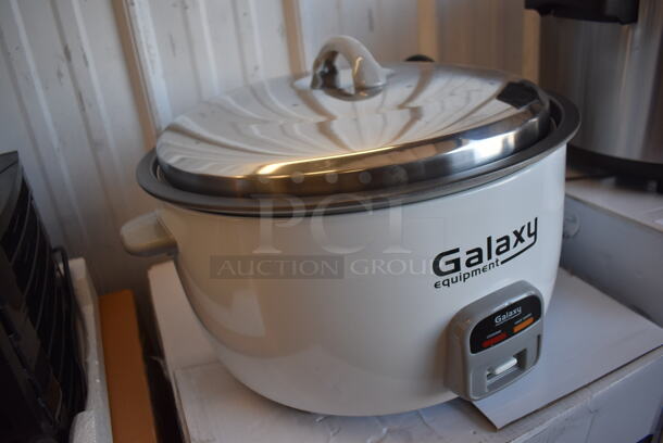 LIKE NEW! Galaxy 177GRC60 60 Cup (30 Cup Raw) Sealed Electric Powered Metal Countertop Rice Cooker / Warmer. 120 Volts, 1 Phase. Used a Few Times at Trade Show as a Demonstration. 19x17x13 Tested and Working! - Image 2 of 6