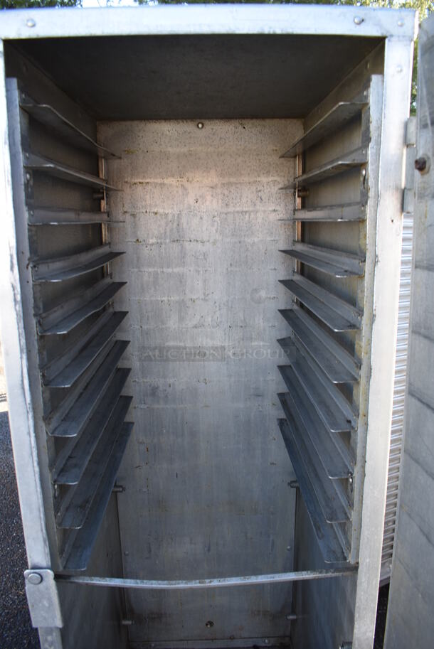 Metal Commercial Enclosed Pan Transport Rack on Commercial Casters. 28x20x69 - Image 7 of 9