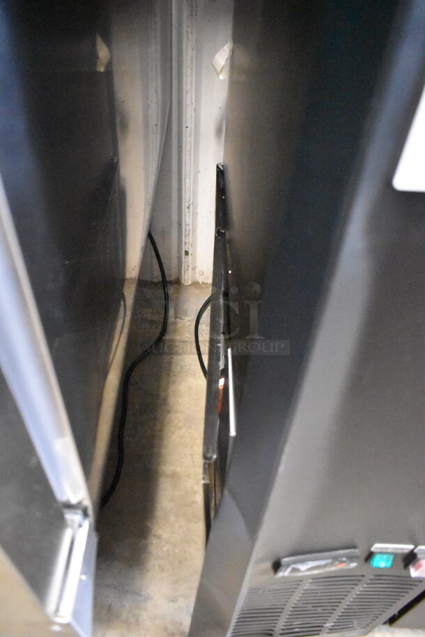BRAND NEW SCRATCH AND DENT! 2024 Avantco 178UDD4HC  Black Kegerator / Beer Dispenser with (2) 2 Tap Towers - (4) 1/2 Keg Capacity. See Pictures for Dents. 115 Volts, 1 Phase. Tested and Working! - Image 8 of 9