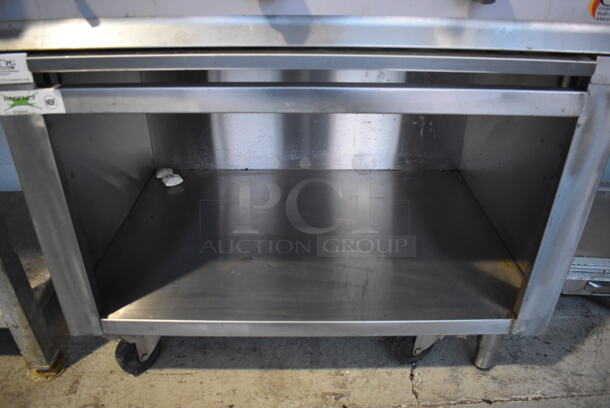 CPG Stainless Steel Commercial Natural Gas Powered Charbroiler Grill on Stainless Steel Equipment Stand. 36x27x41 - Image 6 of 6