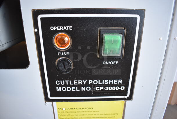 BRAND NEW SCRATCH AND DENT! Bar Maid CP-3000-D Stainless Steel Commercial Countertop Cutlery Dryer / Polisher Machine w/ 3 Boxes of Polishing Refill Beads. 110-120 Volts, 1 Phase. 22.5x20.5x17. Tested and Working! - Image 3 of 11