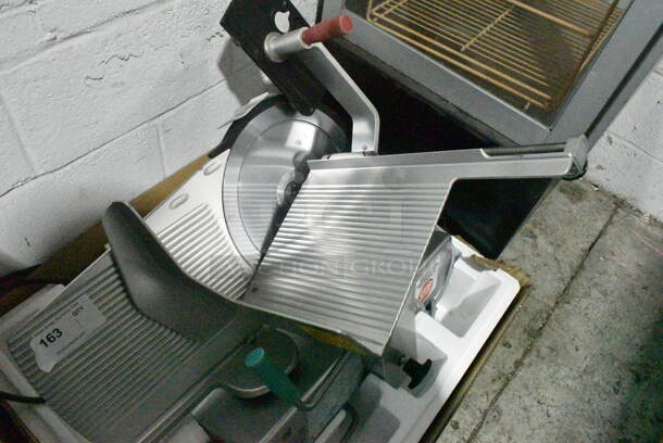 2017 Bizerba GSP H Stainless Steel Commercial Countertop Meat Slicer. 120 Volts 1 Phase. Tested and Working! - Image 4 of 6