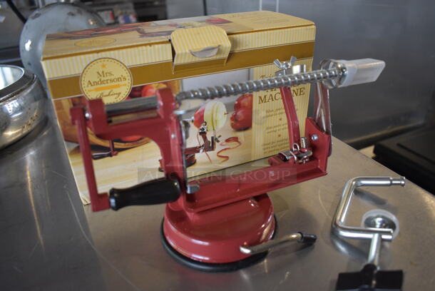 BRAND NEW IN BOX! Mrs Anderson's Metal Countertop Apple Peeler Machine. 10x4x5 - Image 3 of 5