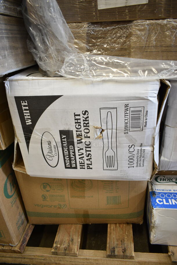 PALLET LOT of 25 BRAND NEW Boxes Including 130HCUTFWR Visions Individually Wrapped White Heavy Weight Plastic Fork - 1000/Case, 394365XL Noble X Large Gloves, Choice 3000 Ft Cling Film, 4 Box Lavex Guest Towels, 129MCR32B Choice 32 oz. Black Round Microwavable Heavy Weight Container with Lid 7 1/4" - 150/Case, 395TO901 Choice Eco Take Out Boxes, 2 Box 500LFLAT Choice Clear Flat Lid with Straw Slot - 9, 12, 16, 20, and 24 oz. - 1000/Case, 130TRAY16 Visions Black PET Plastic 16" Thermoform Catering / Deli Tray - 25/Case, 760IC06W Choice 6 oz. White Paper Frozen Yogurt / Food Cup - 1000/Case. 25 Times Your Bid! - Image 9 of 12