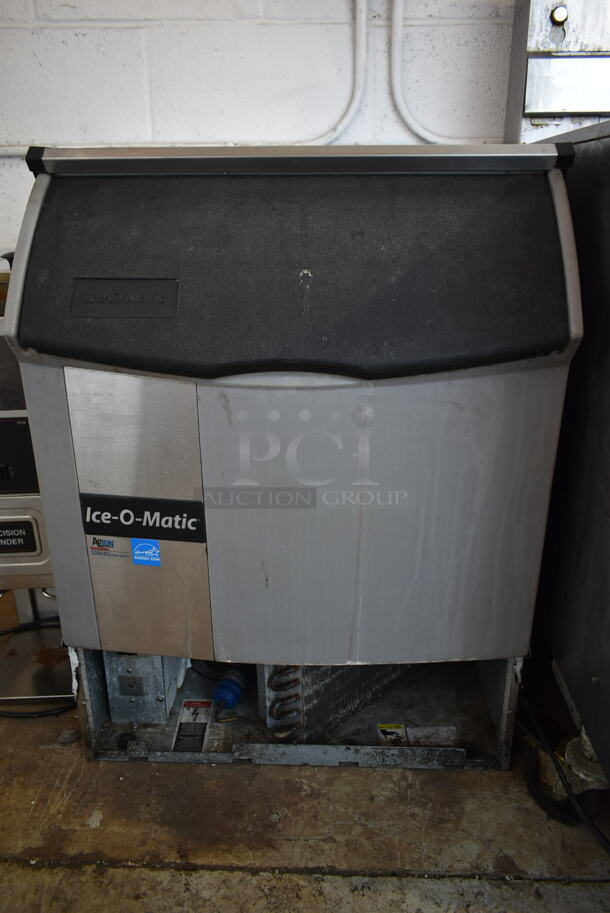 2015 Ice-O-Matic ICEU150FA5 Stainless Steel Commercial Undercounter Self Contained Ice Machine. 115 Volts, 1 Phase.  - Image 3 of 6