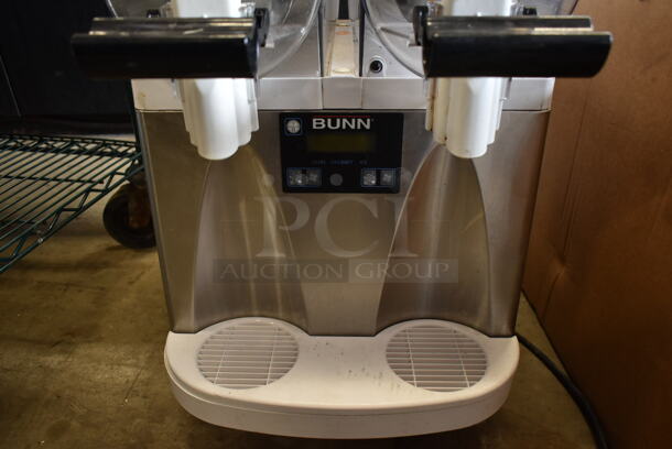 Bunn ULTRA-2 Stainless Steel Commercial Countertop 2 Hopper Slushie Machine. 120 Volts, 1 Phase. Tested and Working! - Image 4 of 6