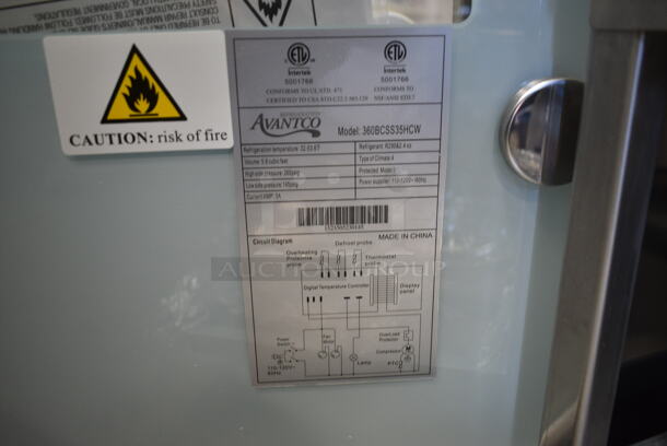 BRAND NEW SCRATCH AND DENT! Avantco 360BCSS35HCW 34 5/8" White Self-Serve Refrigerated Countertop Bakery Display Case with LED Lighting. 115 Volts, 1 Phase. Tested and Working! - Image 4 of 5